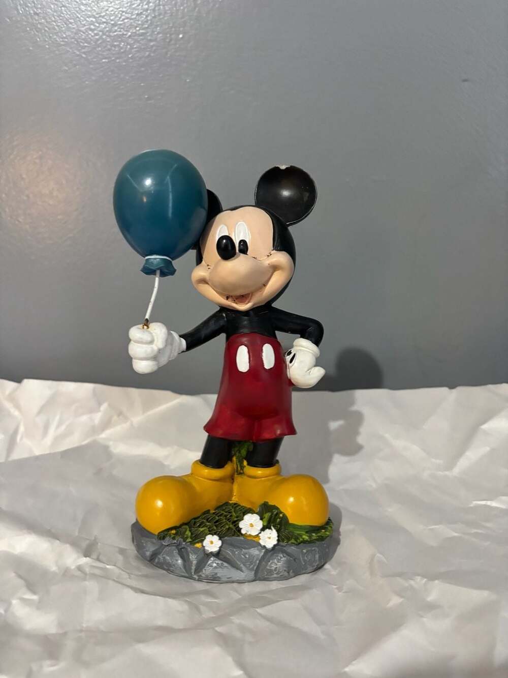 Disney Mickey Mouse Holding Balloon Garden Statue